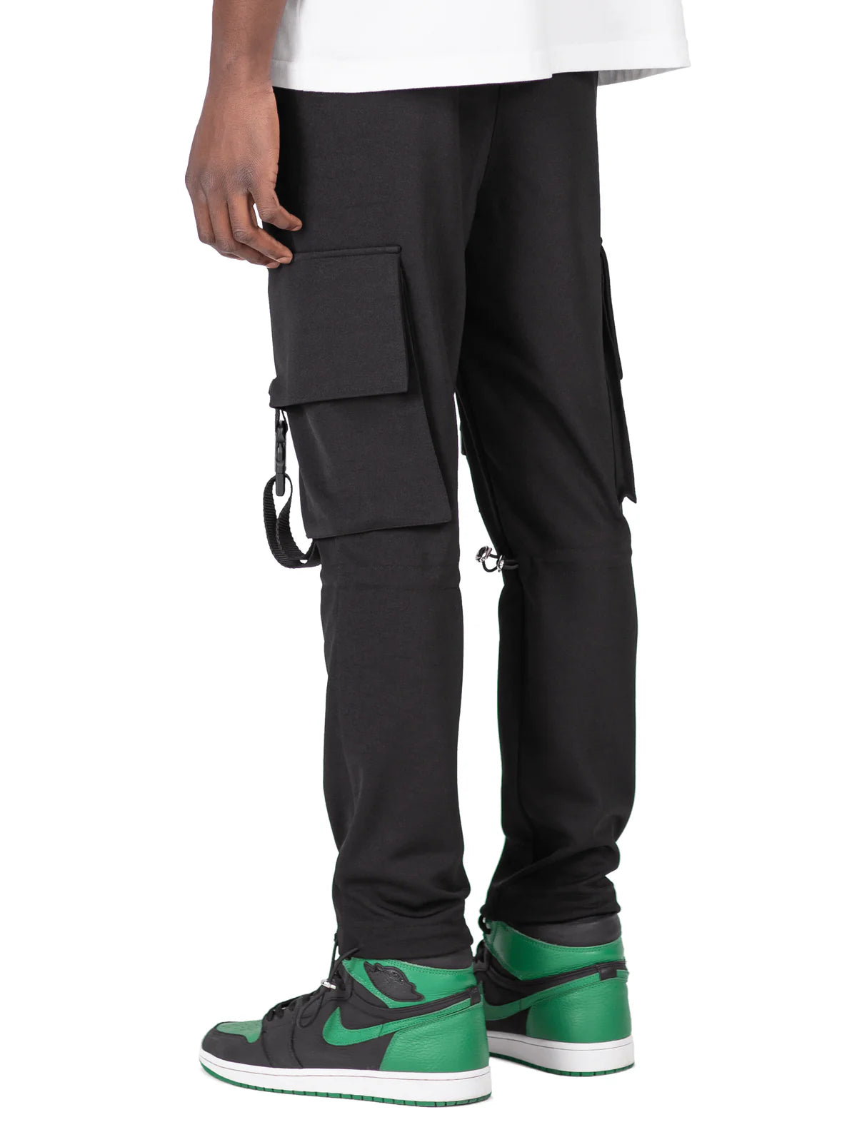 SPORTS CARGO PANTS - BLACK