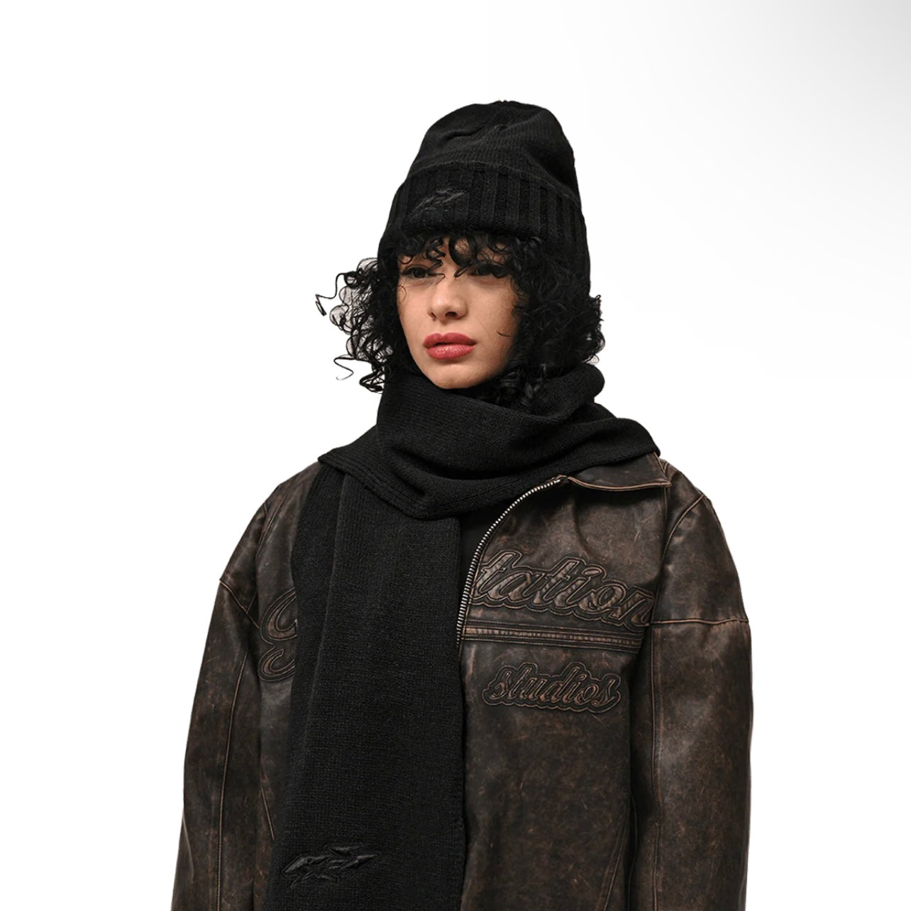 Y2K KNIT BEANIE - BLACK