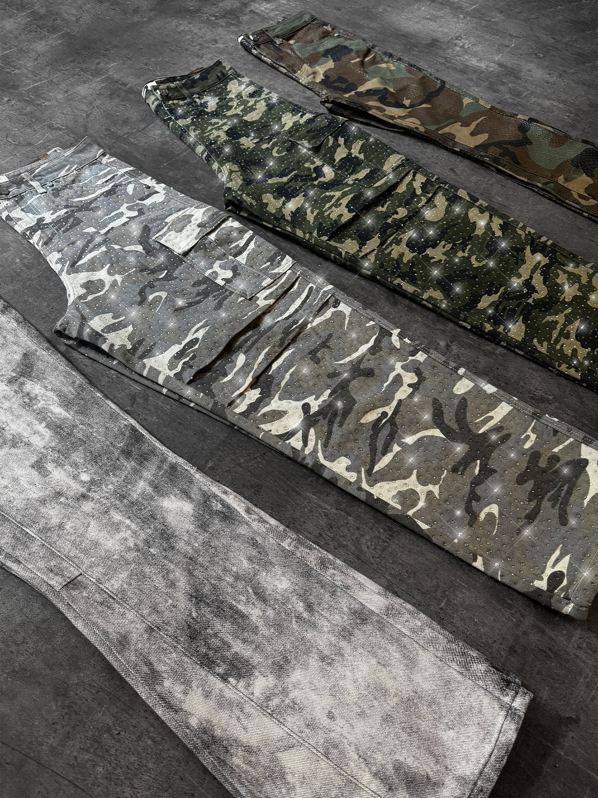 ACID RINSE FLARE DENIM