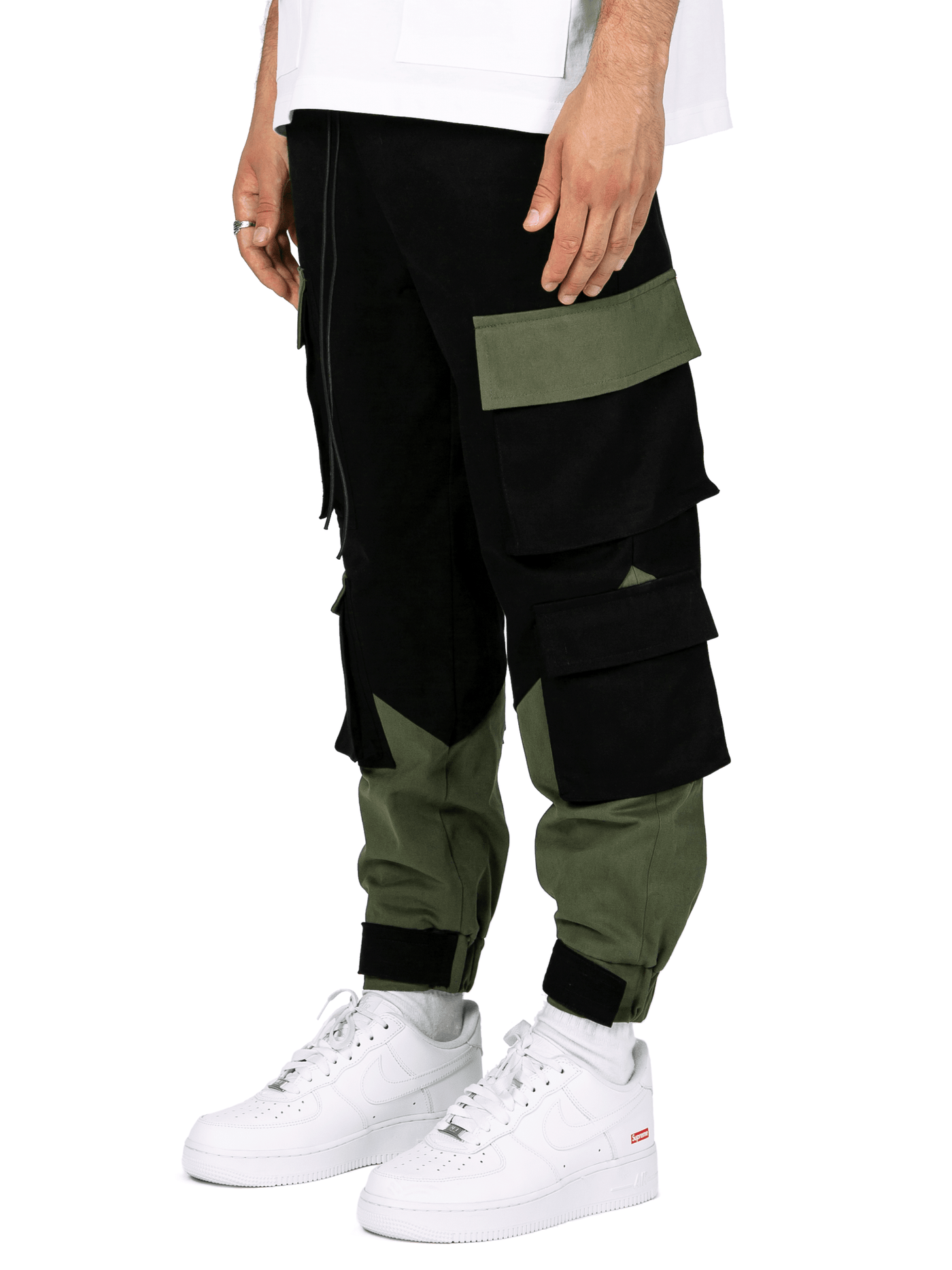 MULTI POCKET CARGO PANTS - BLACK/FOREST