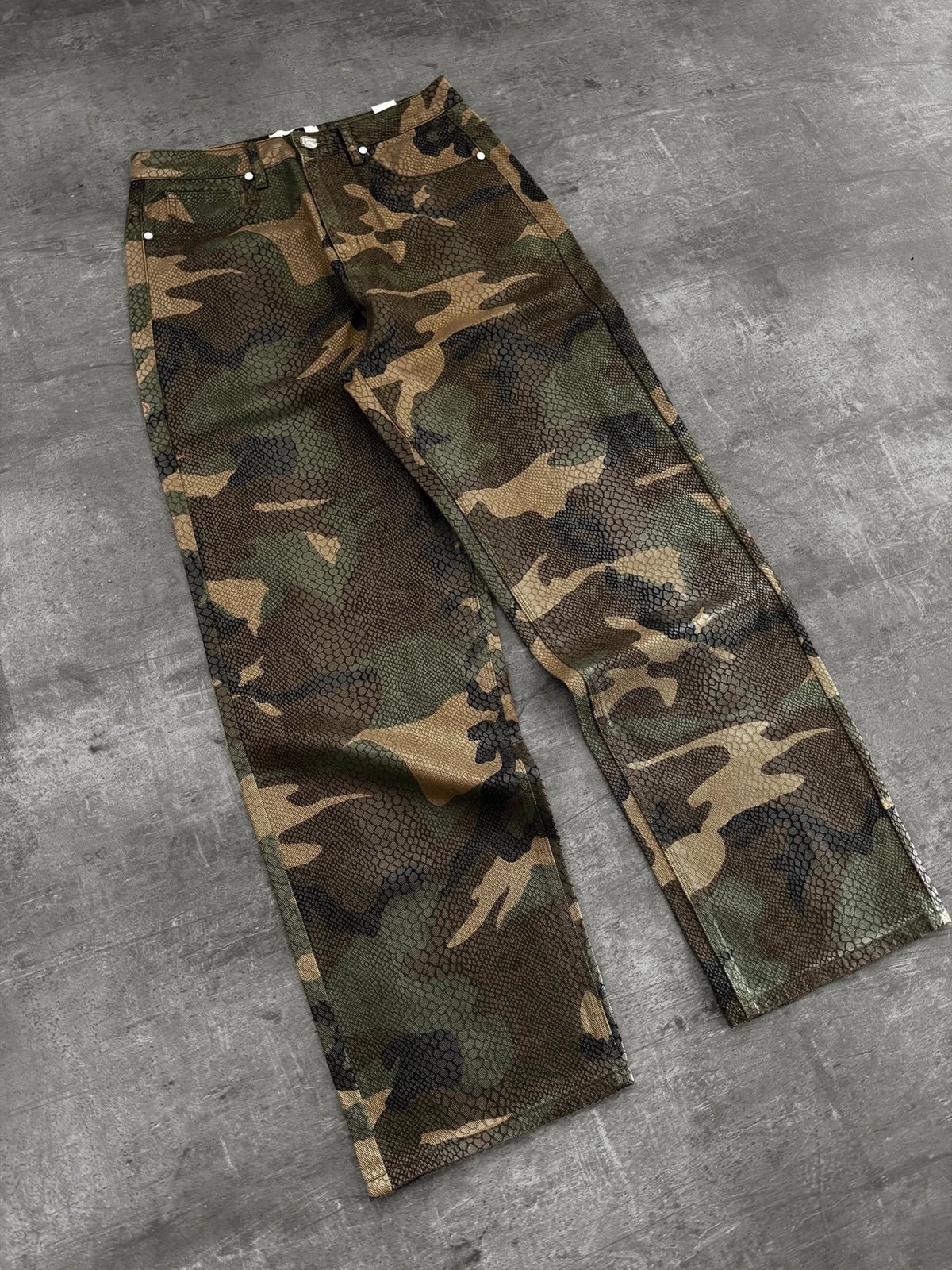 PYTHON CAMO BAGGY DENIM